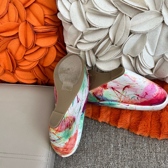 ❣️Aldo Colorful Splash Print Open Toe Wedges❣️ - Picture 7 of 8
